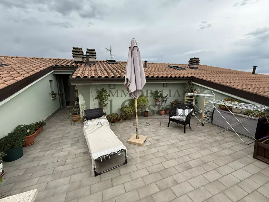 Immagine 15 di Appartamento in vendita  in Via Vittorio Formentano a Castiglione Del Lago