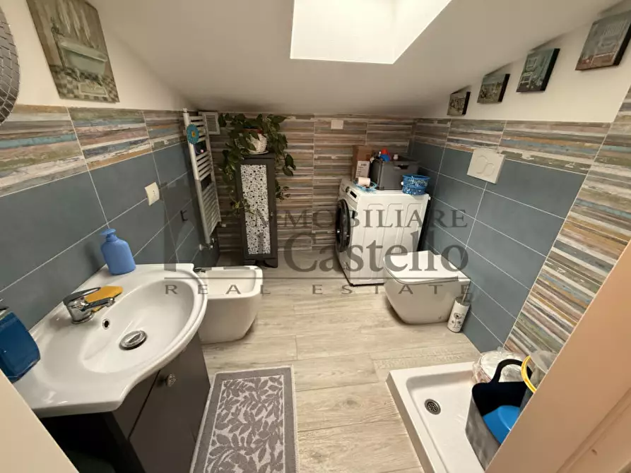 Immagine 17 di Appartamento in vendita  in Via Vittorio Formentano a Castiglione Del Lago