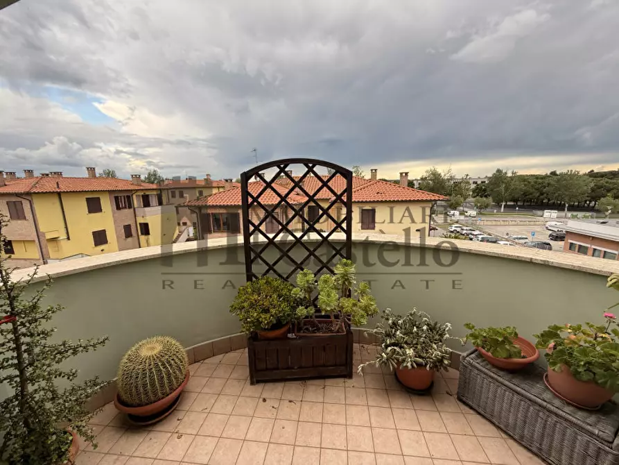 Immagine 24 di Appartamento in vendita  in Via Vittorio Formentano a Castiglione Del Lago