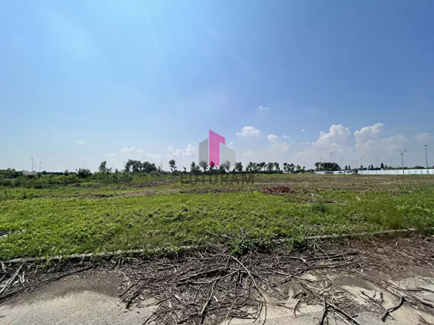 Immagine 15 di Terreno in vendita  in Via dell'industria a Vigonovo