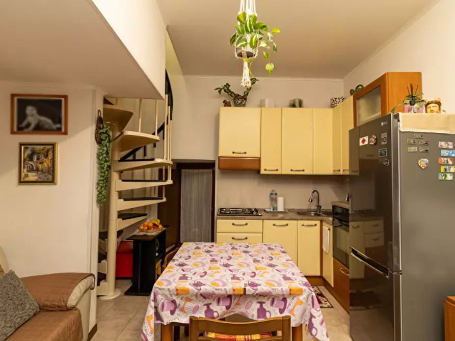 Immagine 9 di Appartamento in vendita  in Via Borgo delle Noci a Civate