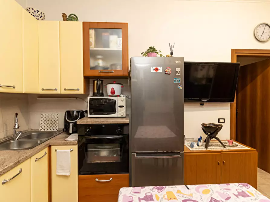 Immagine 11 di Appartamento in vendita  in Via Borgo delle Noci a Civate