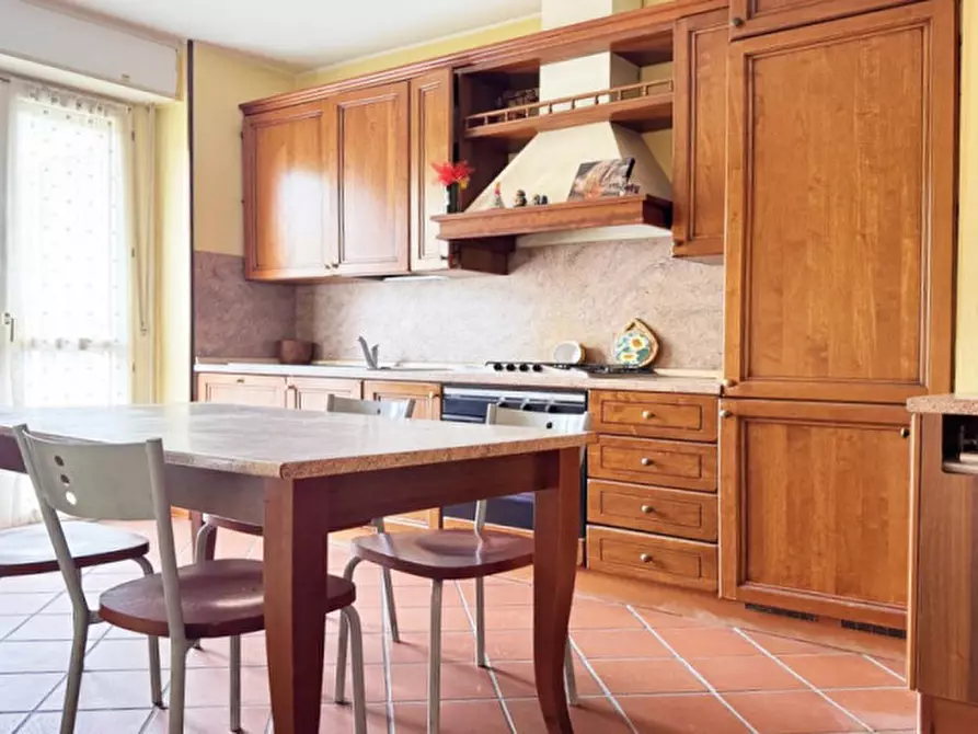 Immagine 2 di Appartamento in vendita  a Fiorenzuola D'arda