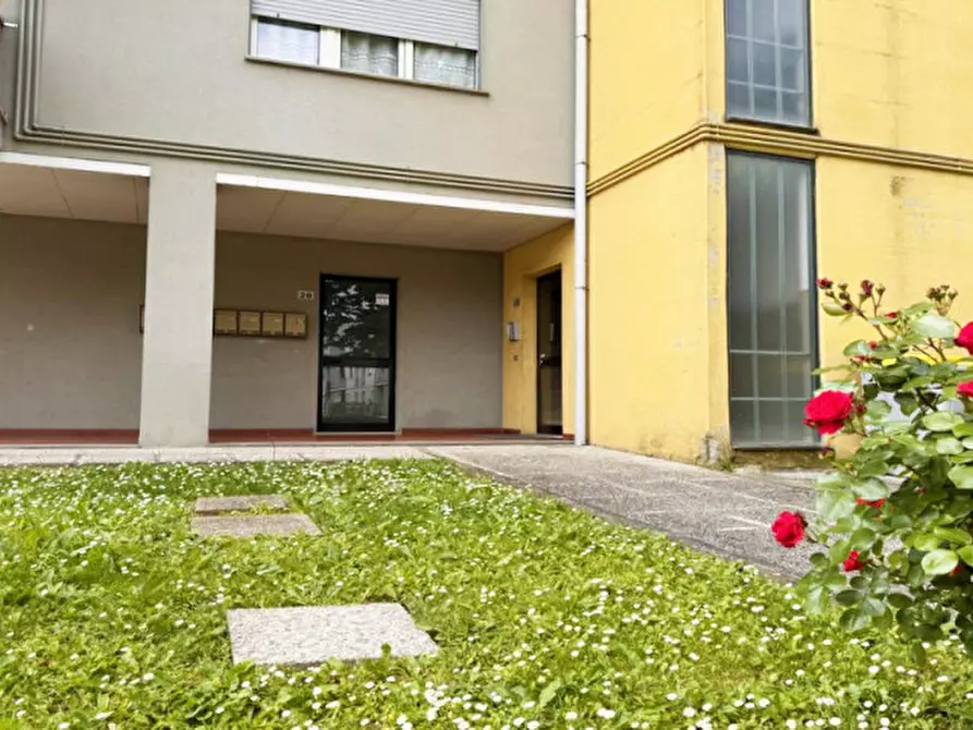 Immagine 9 di Appartamento in vendita  a Fiorenzuola D'arda