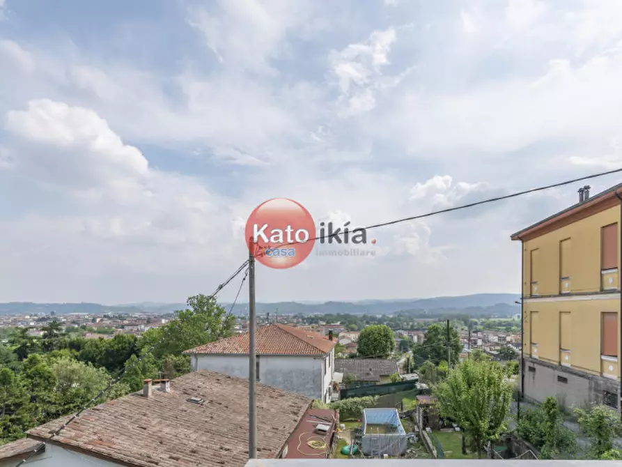 Immagine 18 di Casa bifamiliare in vendita  in Via IV Novembre a Creazzo