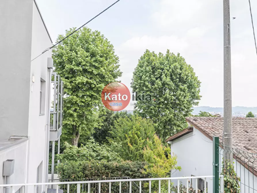 Immagine 25 di Casa bifamiliare in vendita  in Via IV Novembre a Creazzo