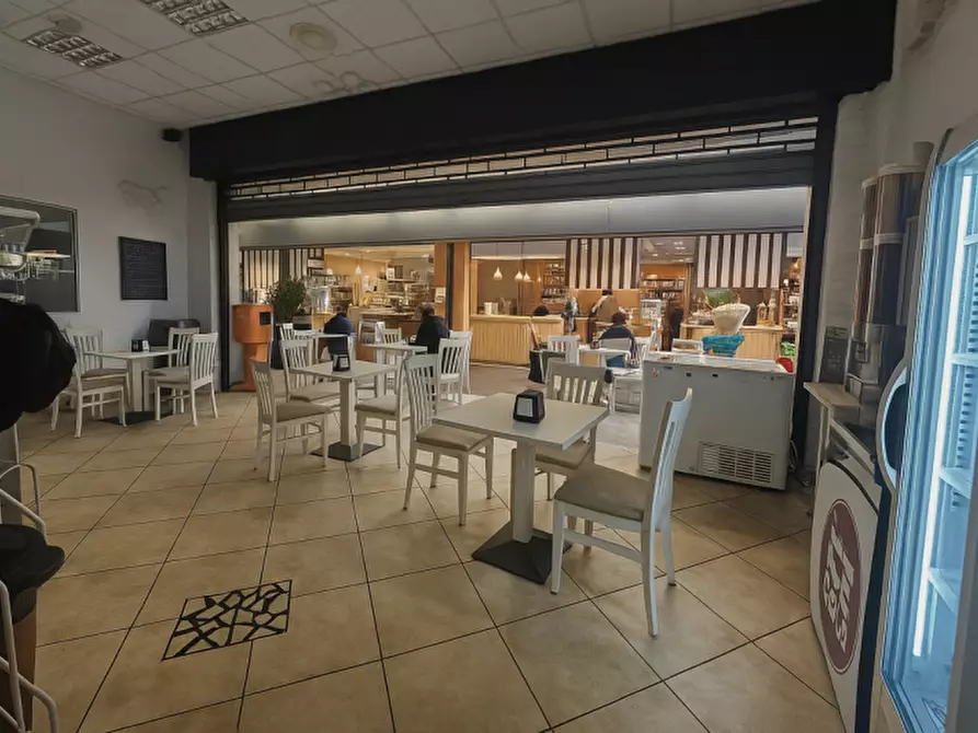 Immagine 1 di Attività commerciale in vendita  in Via Milano 44 a Nerviano