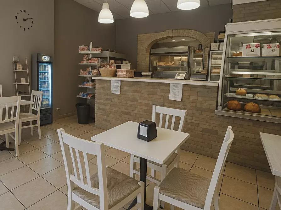 Immagine 2 di Attività commerciale in vendita  in Via Milano 44 a Nerviano