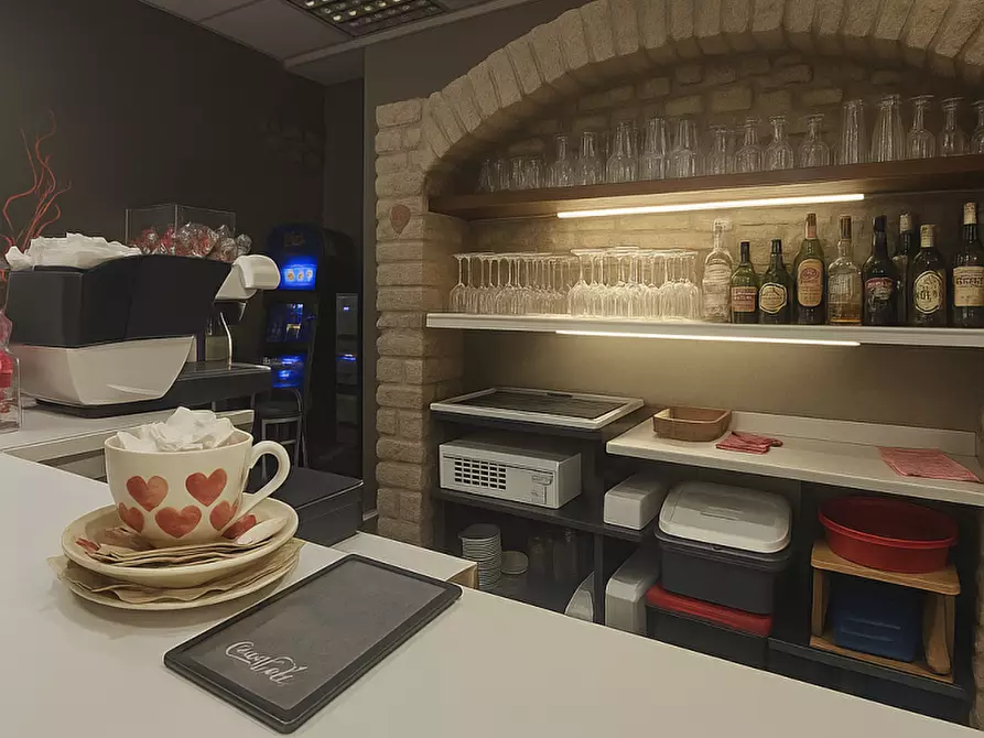 Immagine 4 di Attività commerciale in vendita  in Via Milano 44 a Nerviano