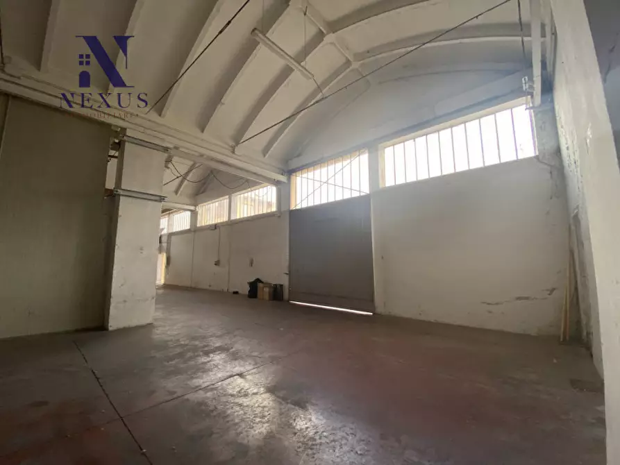 Immagine 2 di Capannone industriale in affitto  a Trecastelli