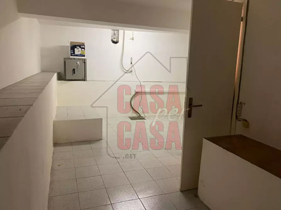 Immagine 5 di Negozio in vendita  in Duomo a Padova