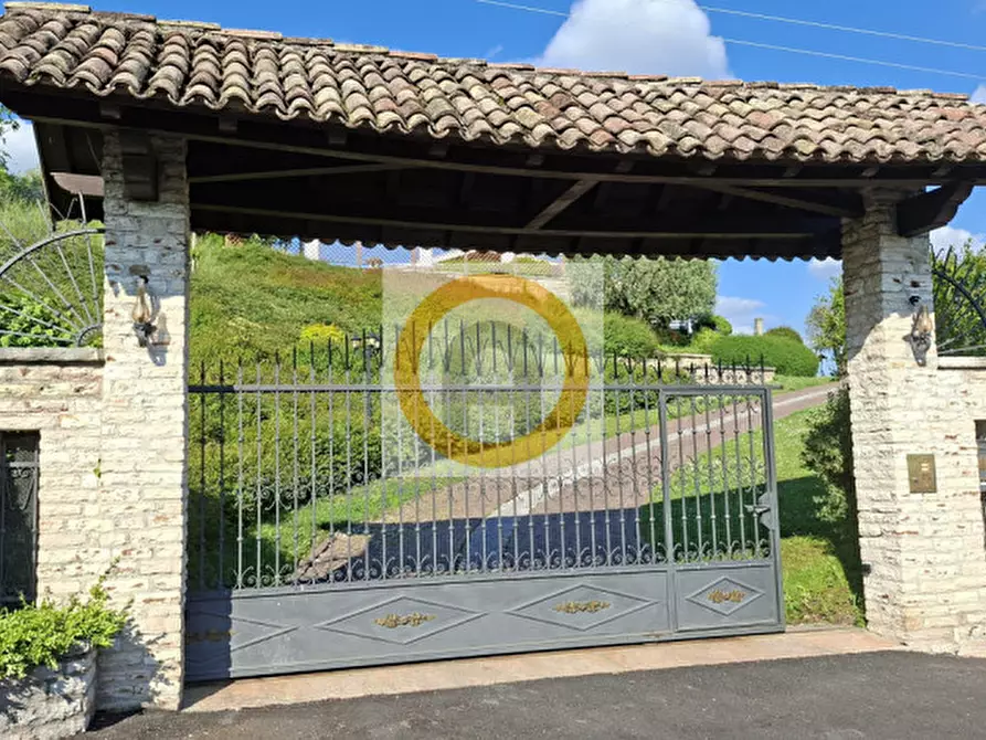 Immagine 46 di Villa in vendita  a Bassano Del Grappa