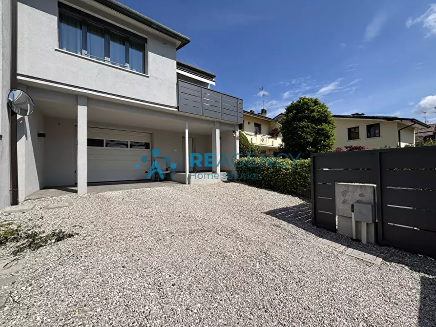 Immagine 1 di Villetta a schiera in vendita  in Via Roma a Altavilla Vicentina