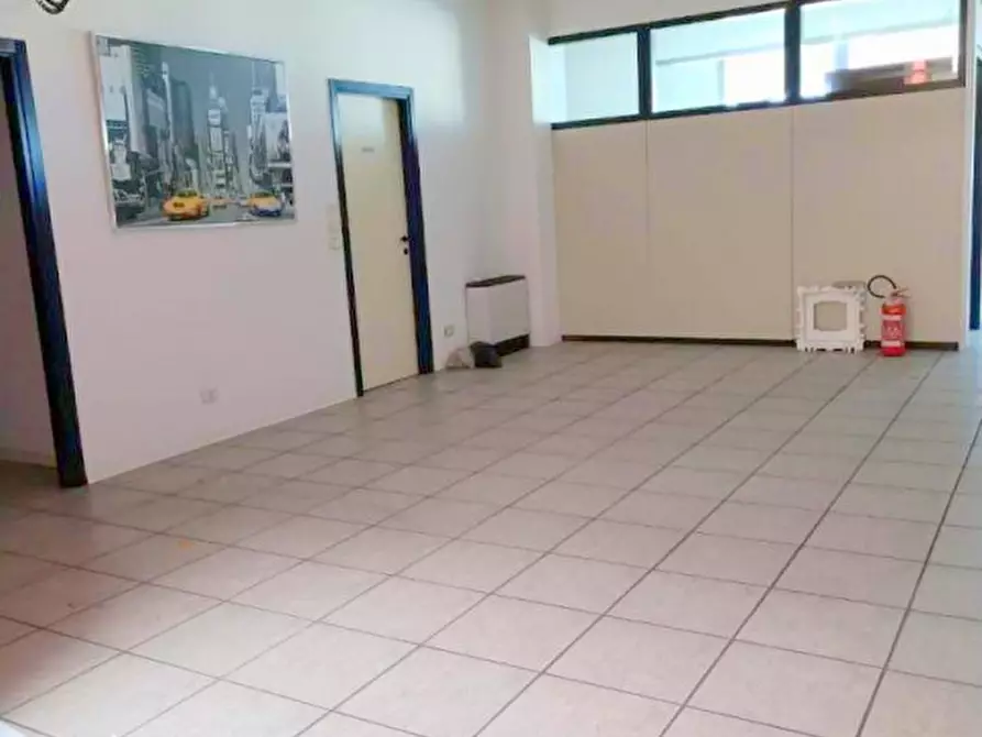 Immagine 2 di Ufficio in vendita  in Via Panà a Noventa Padovana