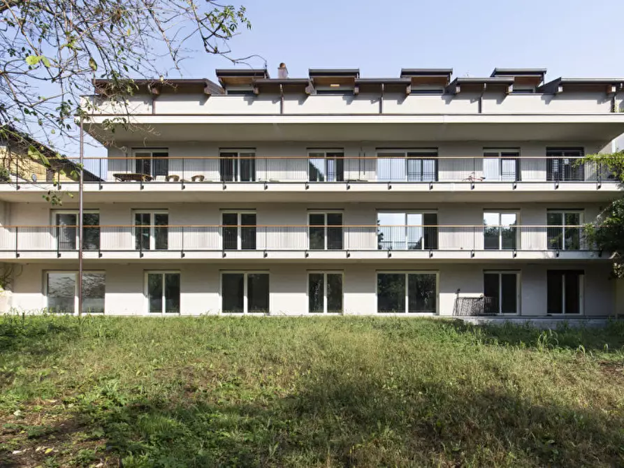 Immagine 1 di Appartamento in vendita  in piazza visconti 13 a Rho