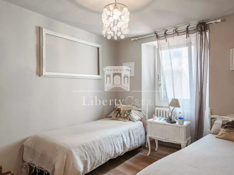 Immagine 11 di Casa indipendente in vendita  in Via del partigiano a Gargnano