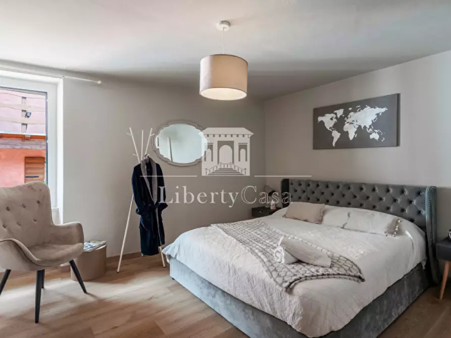 Immagine 15 di Casa indipendente in vendita  in Via del partigiano a Gargnano