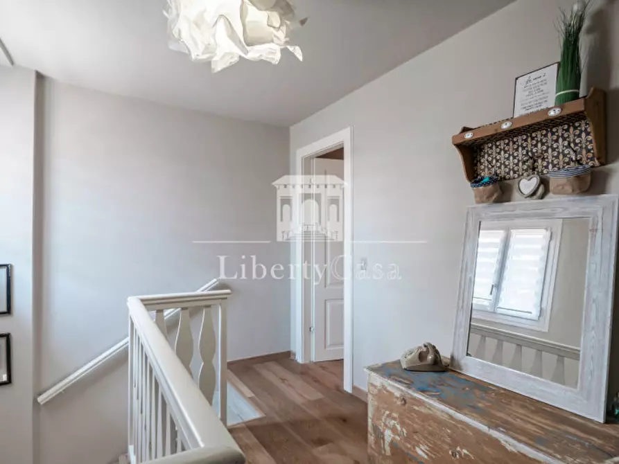 Immagine 16 di Casa indipendente in vendita  in Via del partigiano a Gargnano