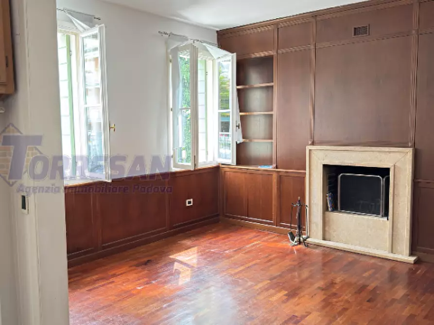 Immagine 5 di Casa indipendente in vendita  in Via Domenico Cimarosa a Padova