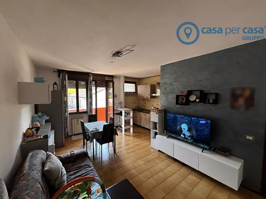 Immagine 1 di Appartamento in vendita  a Rovigo