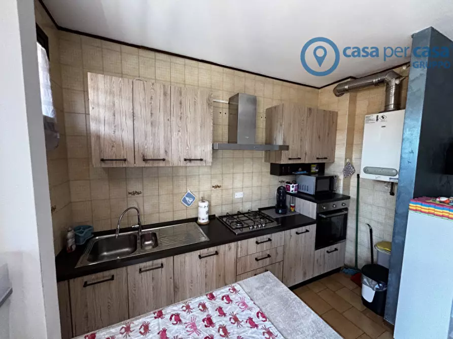 Immagine 2 di Appartamento in vendita  a Rovigo