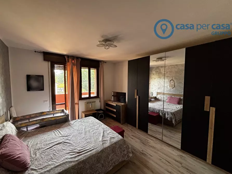 Immagine 6 di Appartamento in vendita  a Rovigo