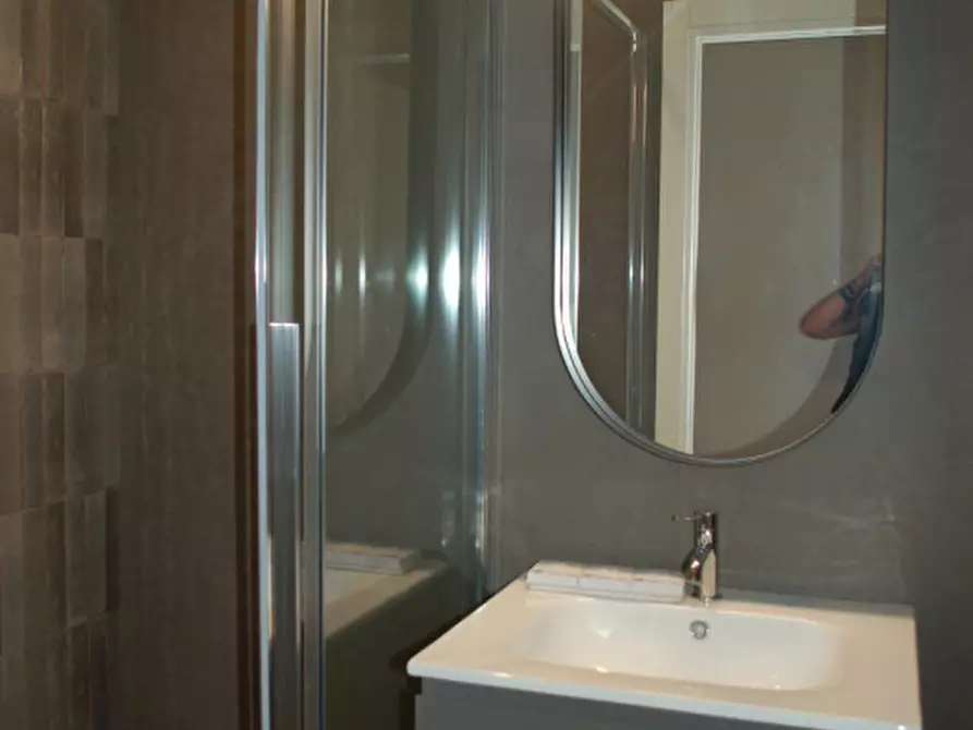 Immagine 27 di Attico in affitto  in viale gramsci a Riccione