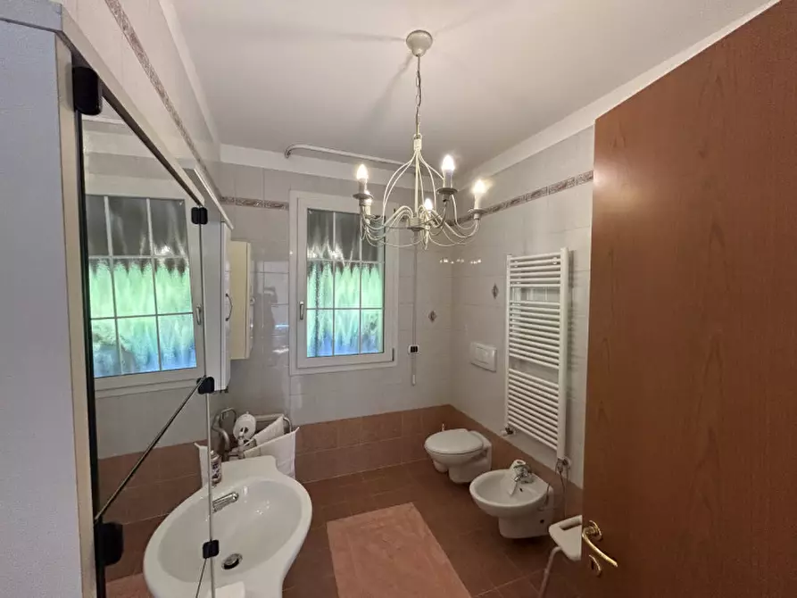 Immagine 26 di Villa in vendita  in Via Vivaldi a Selvazzano Dentro