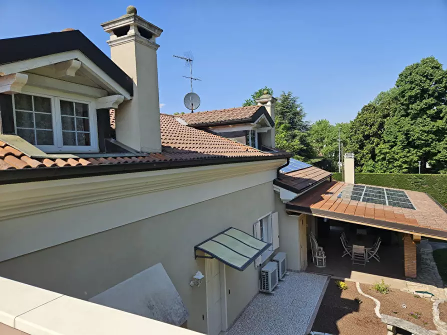 Immagine 47 di Villa in vendita  in Via Vivaldi a Selvazzano Dentro