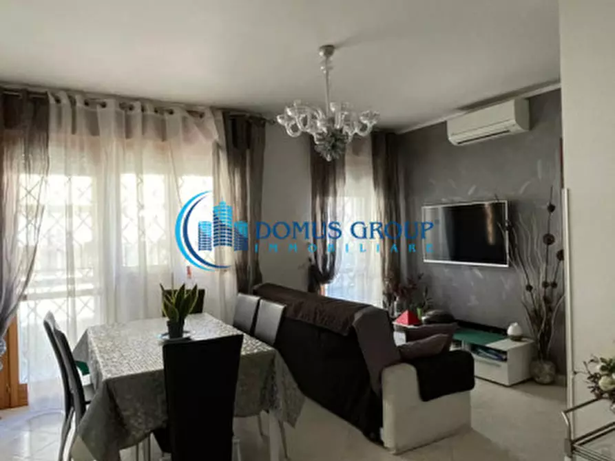 Immagine 1 di Appartamento in vendita  in Via Cusino a Roma