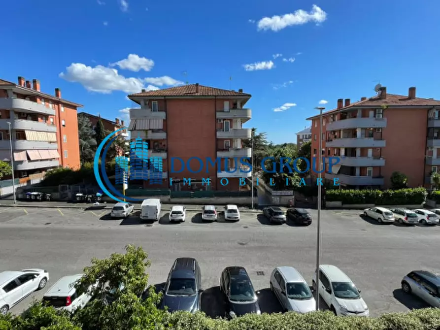 Immagine 27 di Appartamento in vendita  in Via Cusino a Roma