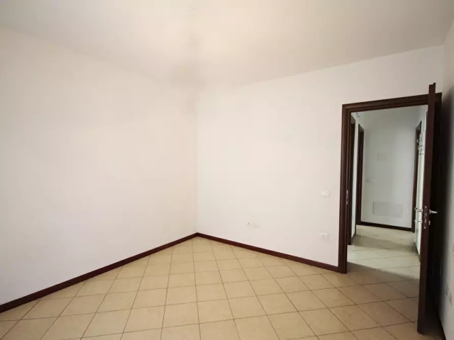 Immagine 11 di Appartamento in vendita  in viale Matera a Riccione