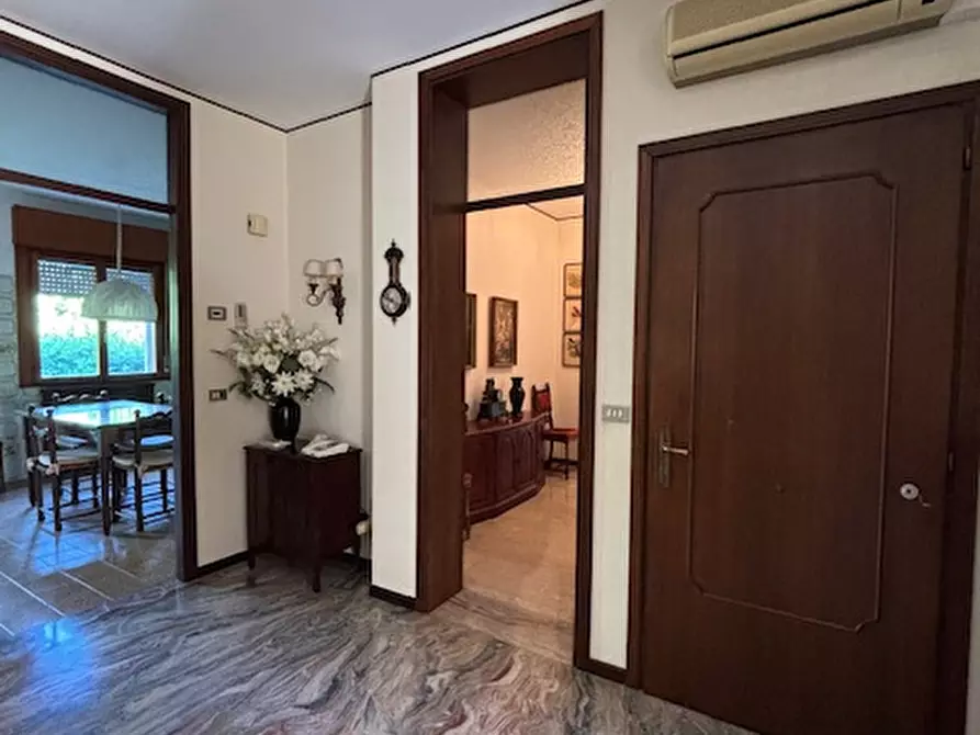 Immagine 30 di Appartamento in vendita  in via Prosdocimi a Padova