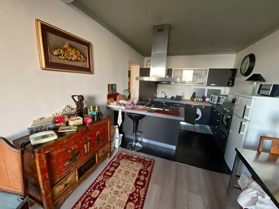Immagine 2 di Appartamento in vendita  in VIA SOTTORIPA a Genova
