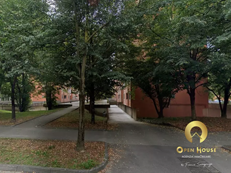 Immagine 10 di Garage in vendita  in Via giulio natta 4 vicenza a Vicenza