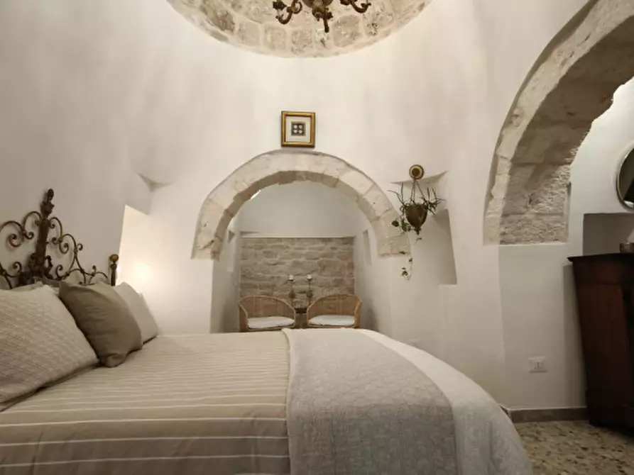 Immagine 25 di Rustico / casale in vendita  a Martina Franca