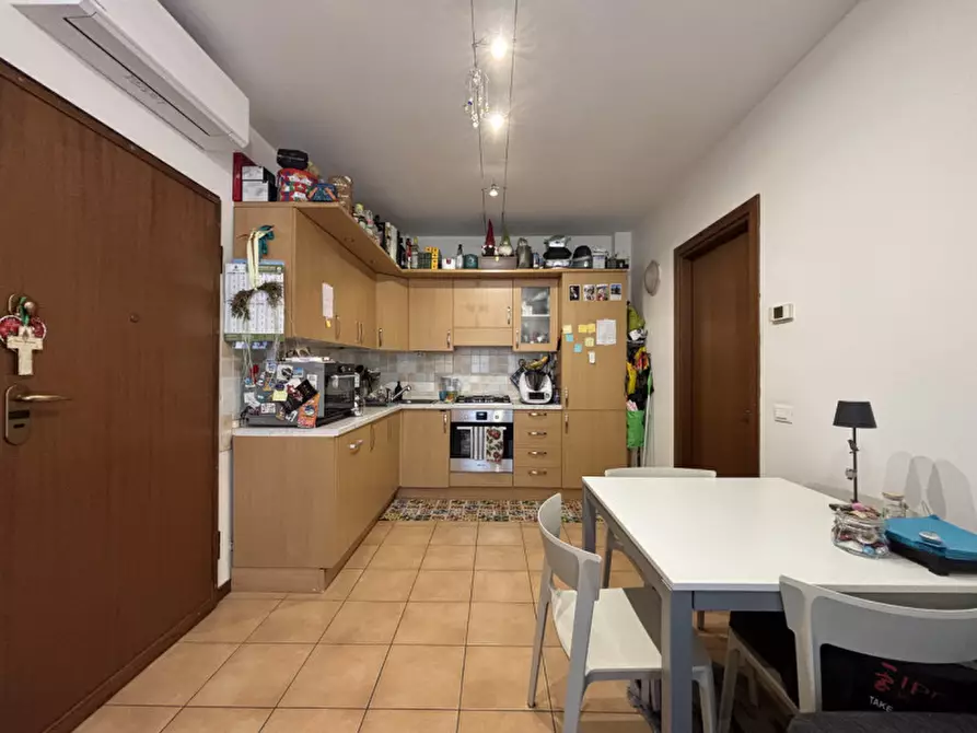 Immagine 6 di Appartamento in vendita  in Vicolo Giotto a Creazzo