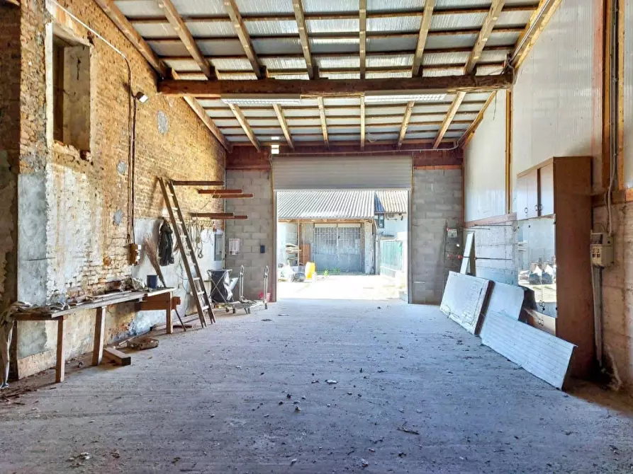 Immagine 9 di Capannone industriale in vendita  in Via di Borgata Campagnino, Carignano TO, Italia a Carignano