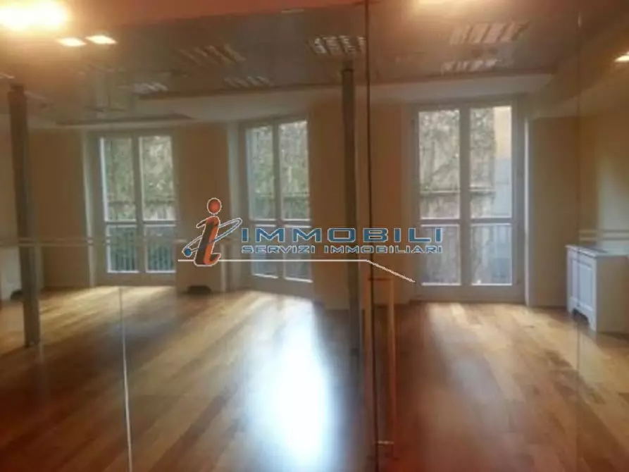 Immagine 19 di Ufficio in affitto  in VIA SENATO a Milano