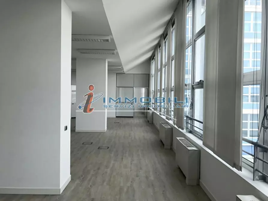Immagine 7 di Ufficio in affitto  in VIA MECENATE a Milano