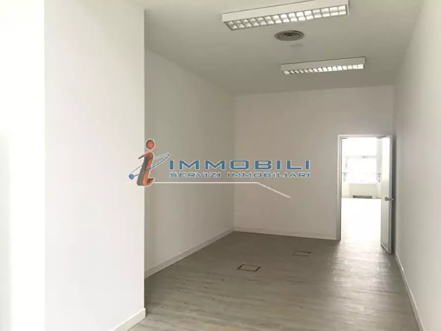 Immagine 20 di Ufficio in affitto  in VIA MECENATE a Milano