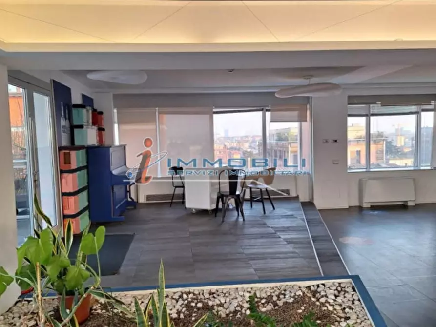 Immagine 5 di Ufficio in affitto  in VIALE MONZA a Milano