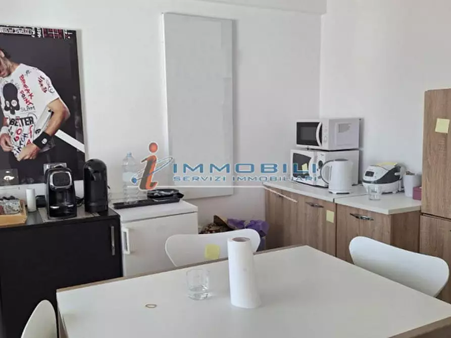 Immagine 2 di Ufficio in affitto  in VIALE MONZA a Milano