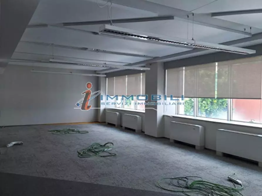 Immagine 22 di Ufficio in affitto  in VIALE MONZA a Milano