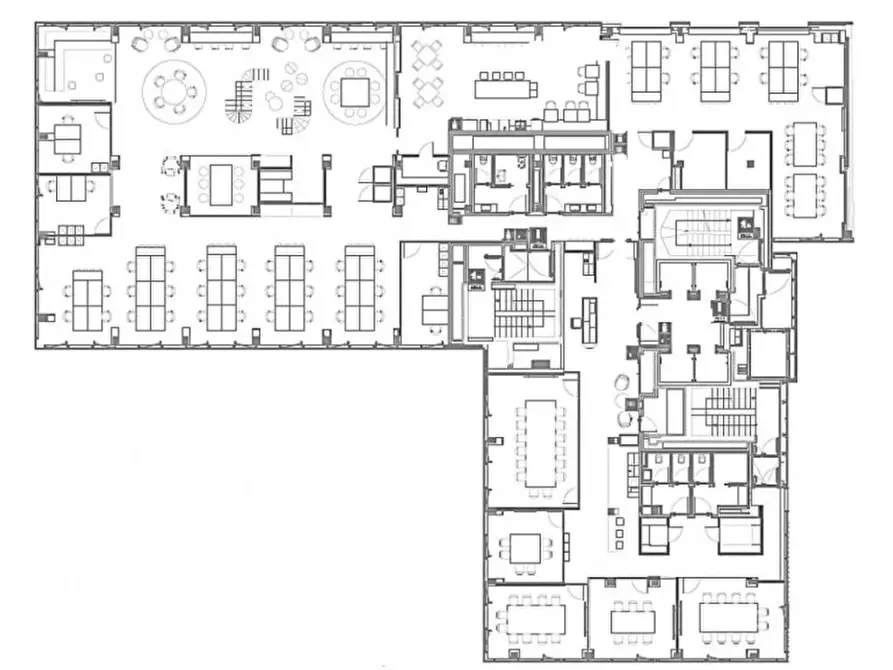 Immagine 3 di Ufficio in affitto  in VIA TONALE a Milano