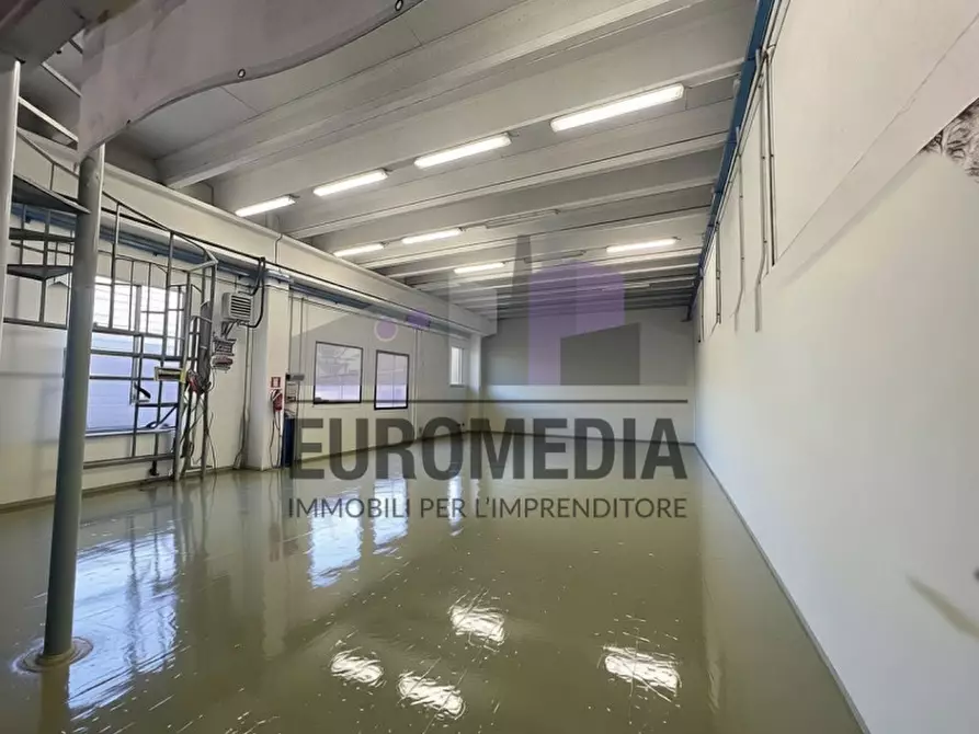 Immagine 1 di Capannone industriale in vendita  in Via Paolini a Altavilla Vicentina