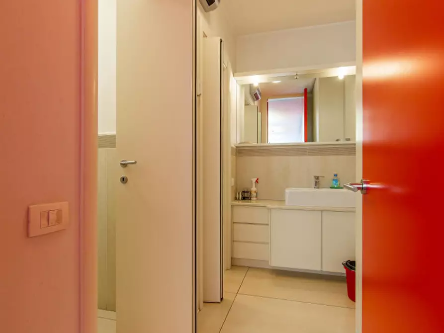 Immagine 19 di Ufficio in vendita  in Via Gattamelata, 21 a Padova