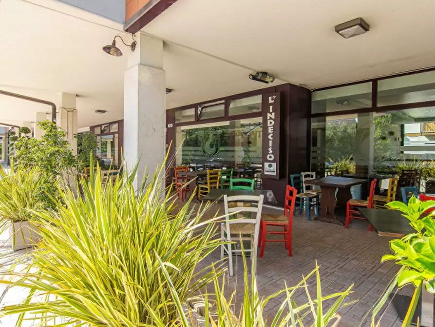 Immagine 6 di Negozio in vendita  in via gattamelata, 21 a Padova