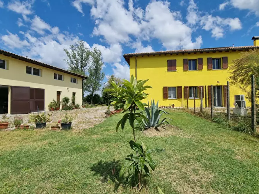 Immagine 1 di Casa indipendente in vendita  in SP413R a Carpi