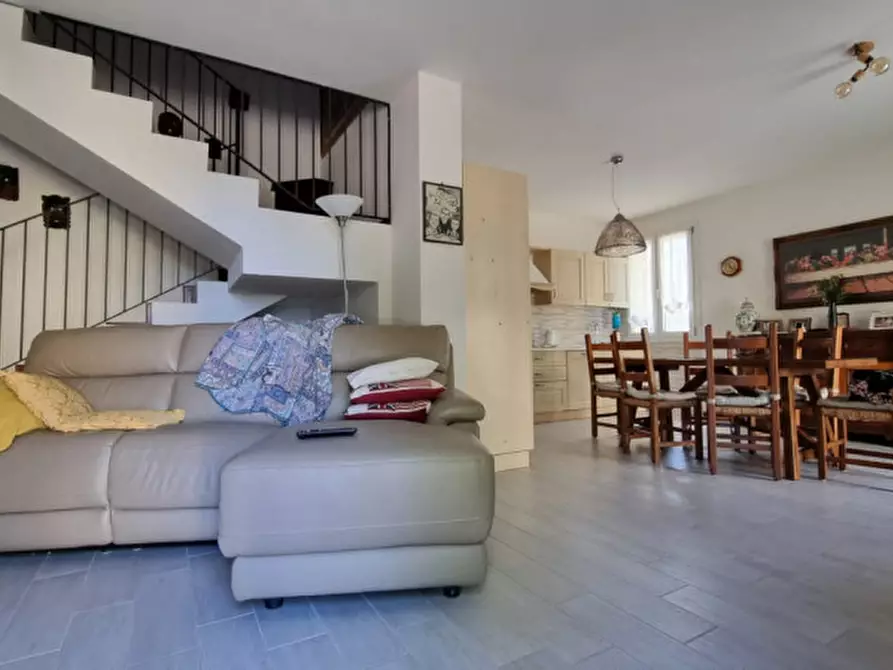 Immagine 2 di Casa indipendente in vendita  in SP413R a Carpi